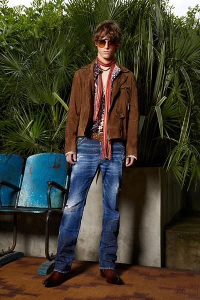 Look 31